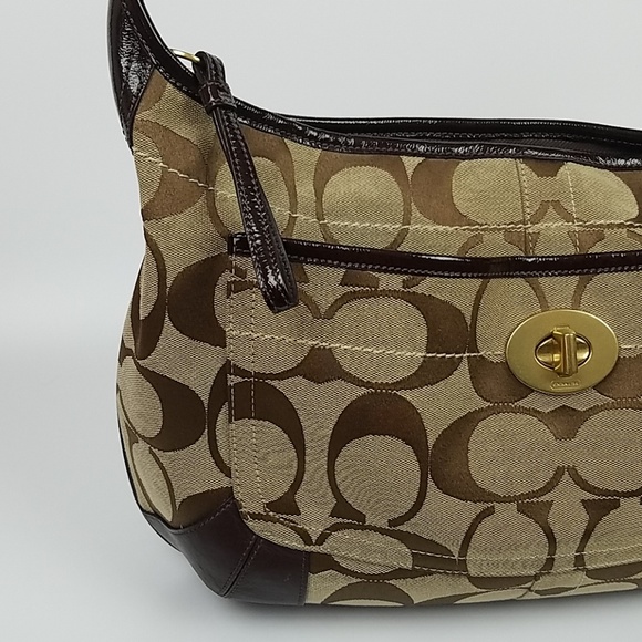 COACH | SIGNATURE LARGE HOBO TOTE - Picture 2 of 8